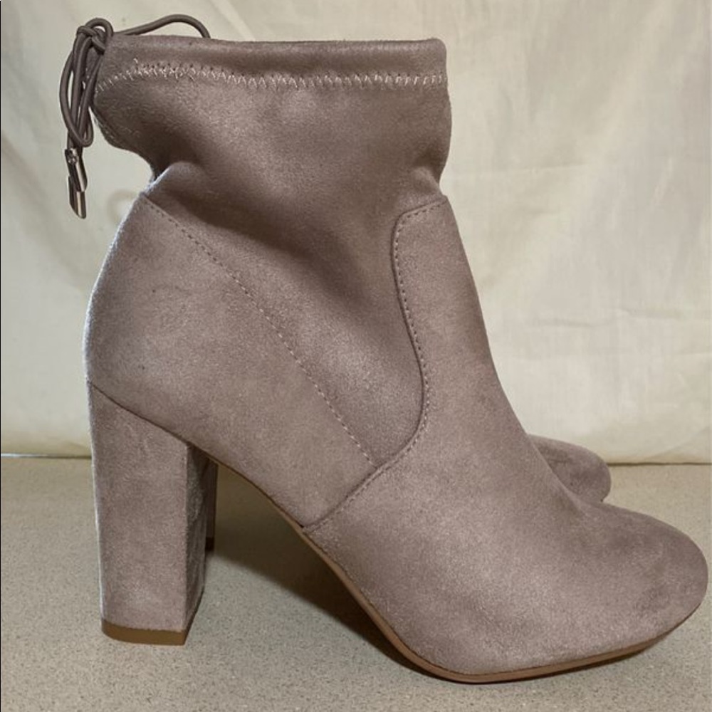 Nine West “Bordeaux” booties